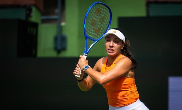 必发官方-佩古拉首胜本西奇，时隔五年重返印第安维尔斯八强