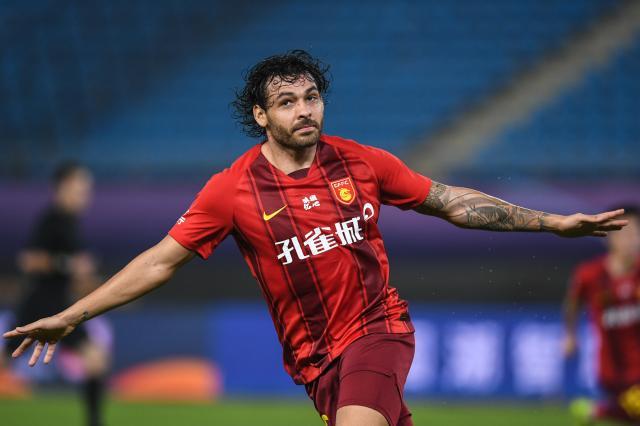 必发官网-没隔阂没意见关系很好！卡帅谈高拉特阿兰外租原因